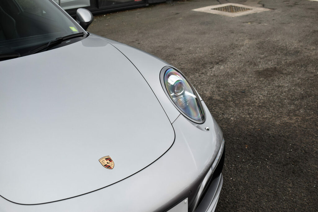 Porsche 911 Porsche 911 Carrera 4 Gts S-a Black #33