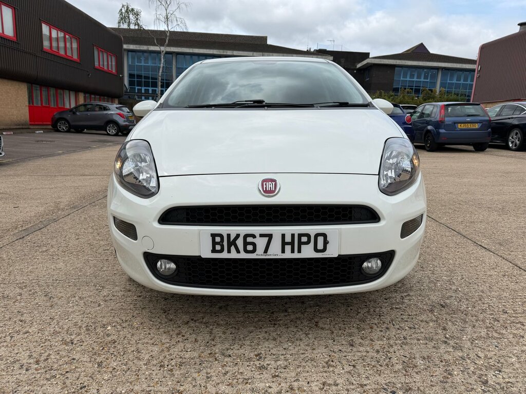 Fiat Punto Home Car Detail  #2