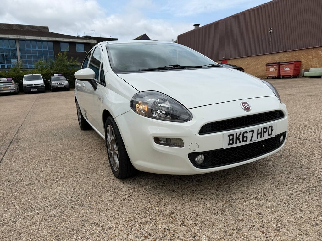 Fiat Punto Home Car Detail  #5