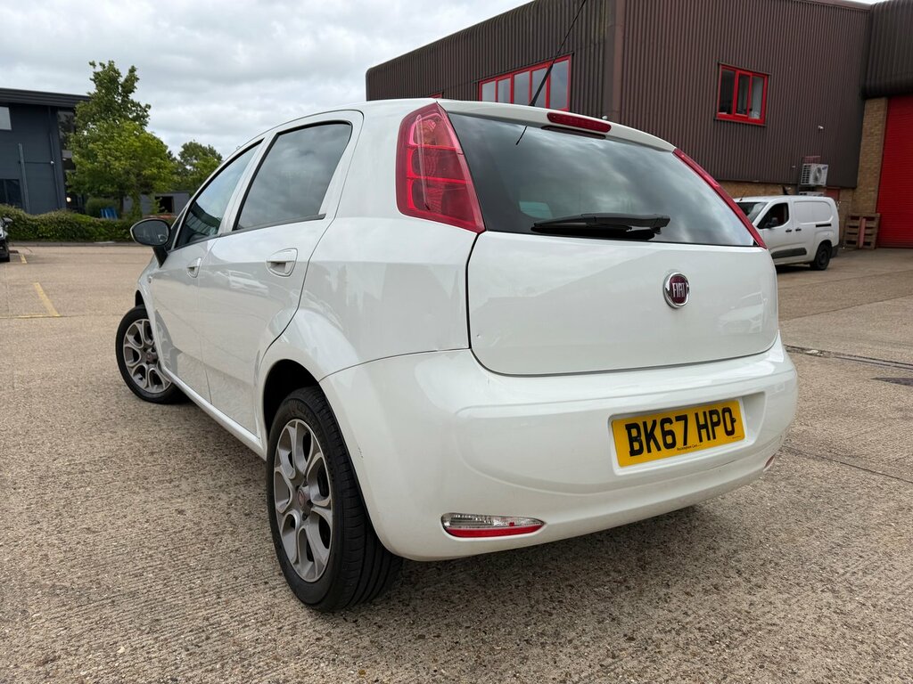 Fiat Punto Home Car Detail  #4