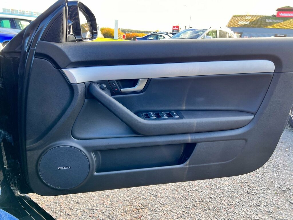 Audi A4 2.0 Avant Tdi Se Estate 5-Door Silver #15