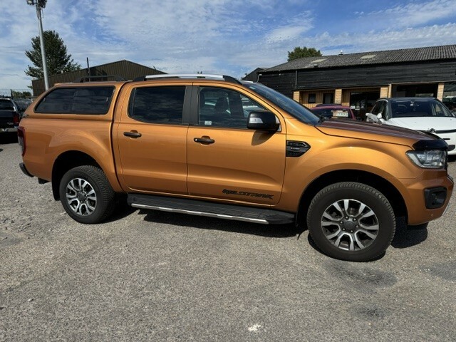 Ford Ranger 2.0 Ecoblue Wildtrak New Tyres Orange