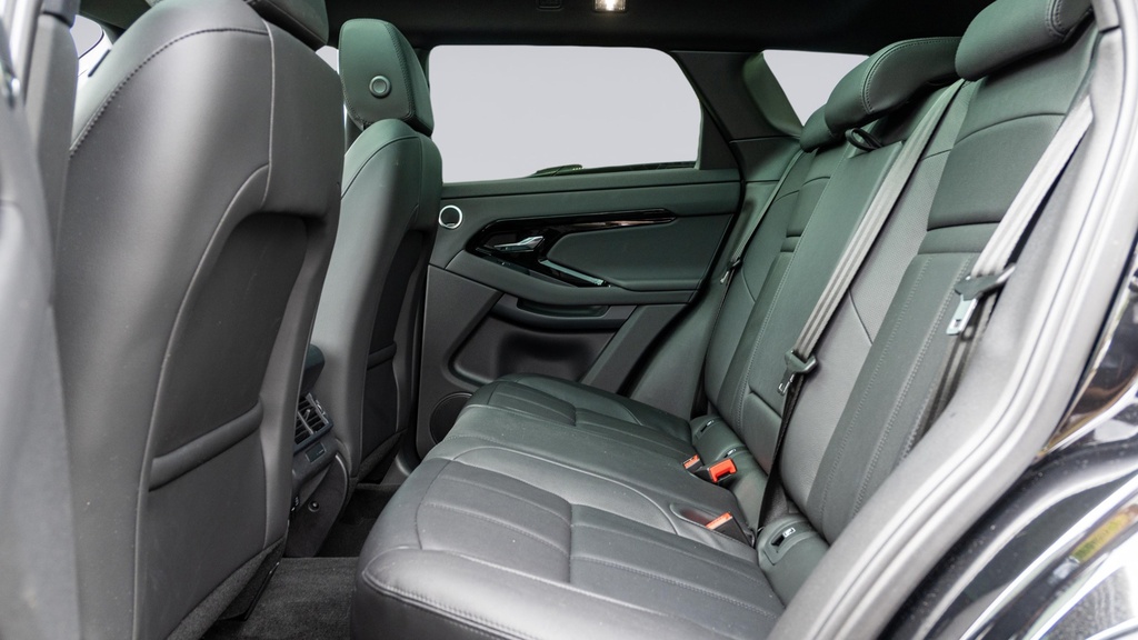 Land Rover Range Rover Evoque 2.0 D200 Edition HG25UGO Black #4
