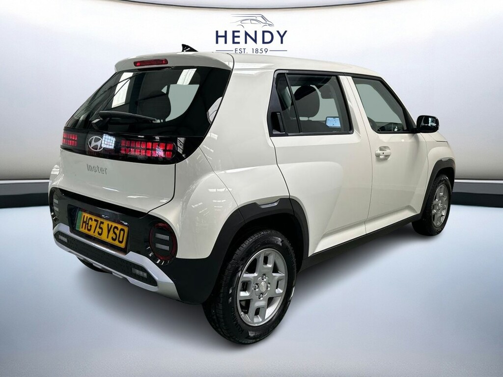 Hyundai Inster 71Kw 01 42Kwh HG75YSO White #4