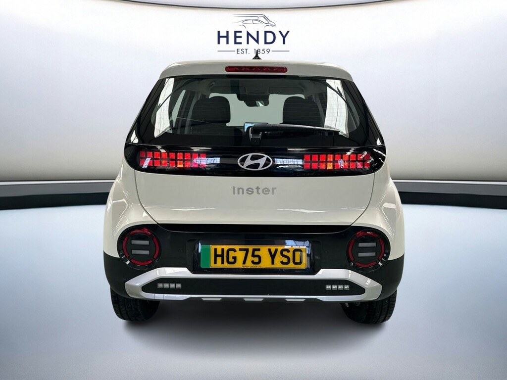Hyundai Inster 71Kw 01 42Kwh HG75YSO White #5
