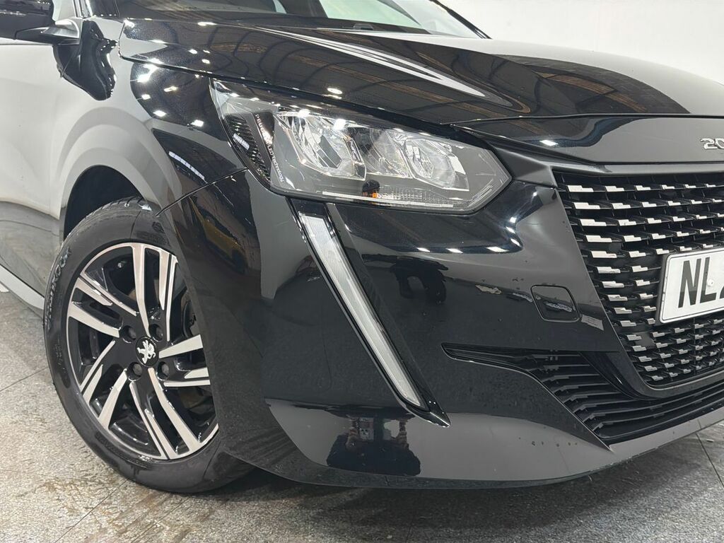 Peugeot 208 1.2 Puretech 100 Allure Premium NL23SYX Black #3