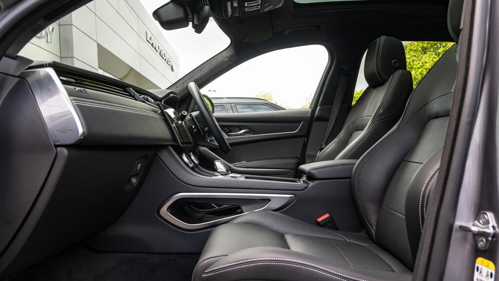 Jaguar F-Pace 2.0 P400e R-dynamic Hse Black 90Th Anniv KS74TWE Grey #3