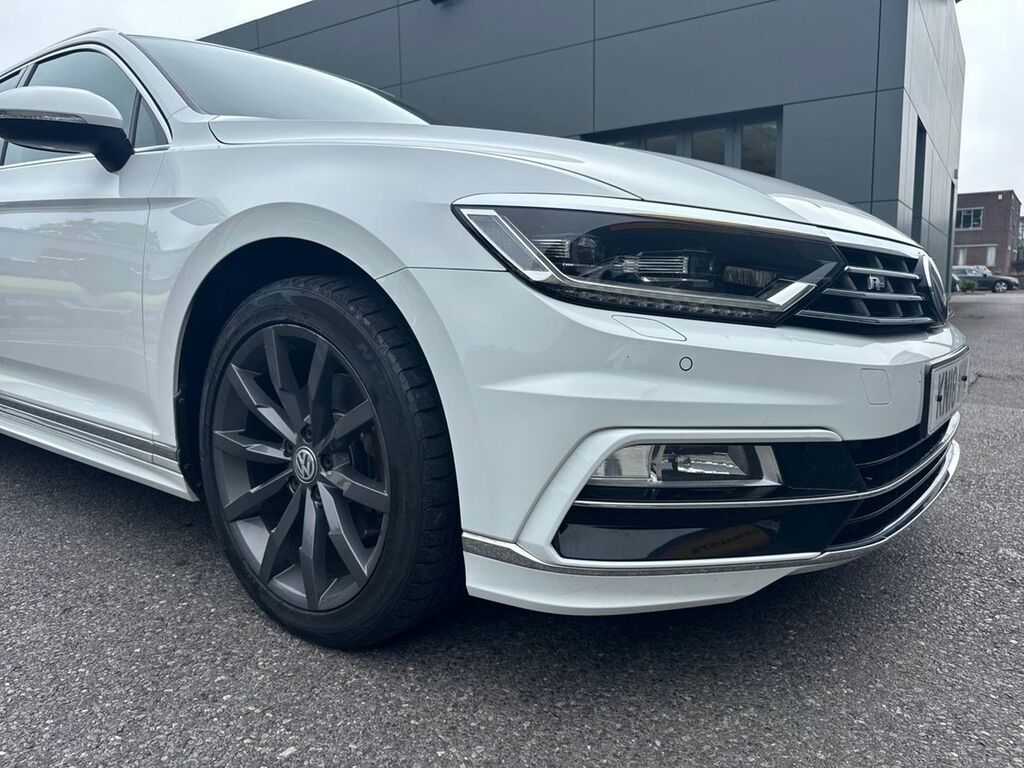 Volkswagen Passat 1.4 Tsi 150 R-line Dsg Panoramic Roof White #3