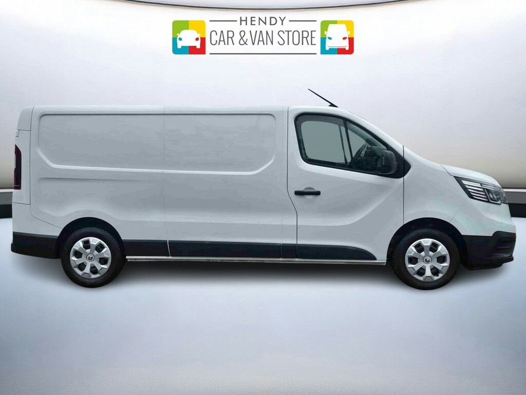 Renault Trafic Ll30 Blue Dci 130 Advance Van FD23TCK White #2