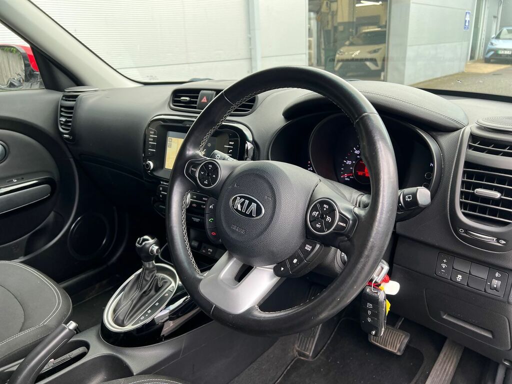 Kia Soul Crdi 3 White #23