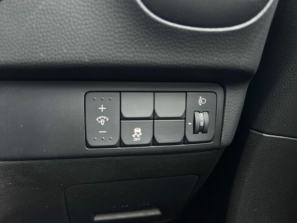 Kia Soul Crdi 3 White #46