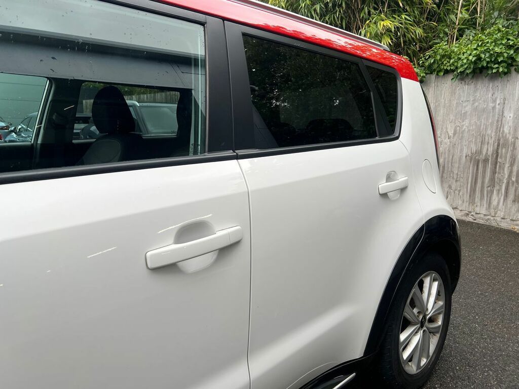 Kia Soul Crdi 3 White #11