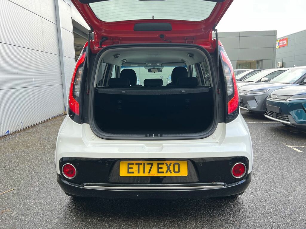 Kia Soul Crdi 3 White #17