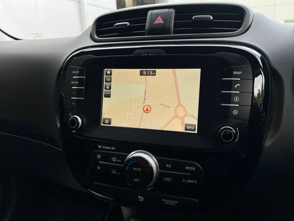 Kia Soul Crdi 3 White #35