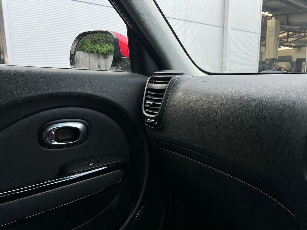 Kia Soul Crdi 3 White #45