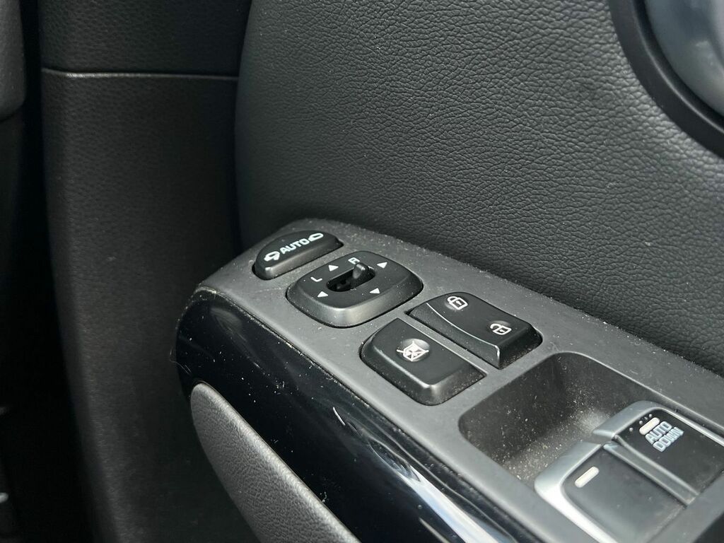 Kia Soul Crdi 3 White #41
