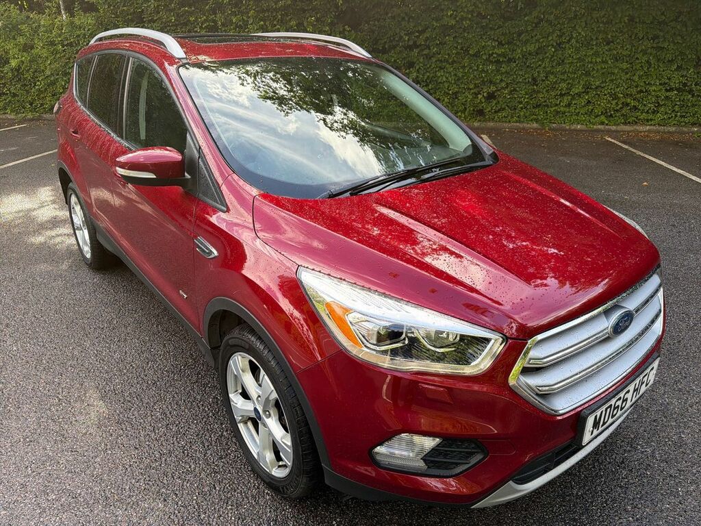 Ford Kuga 2.0 Tdci 180 Titanium MD66HFC Red #3