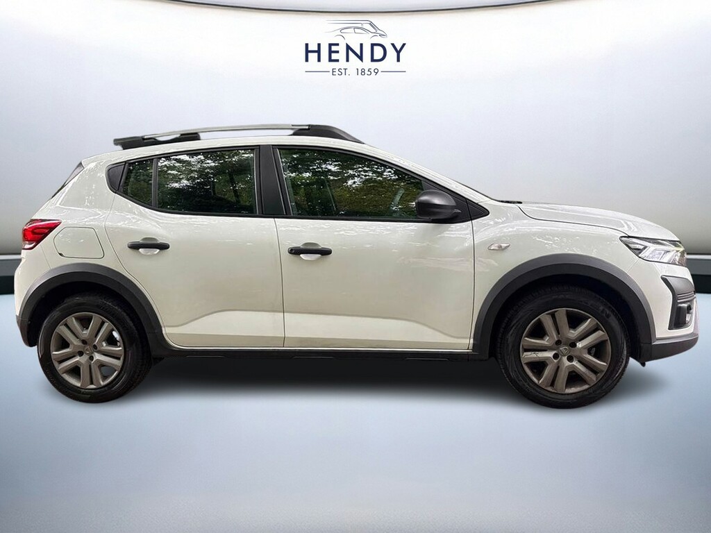Dacia Sandero Stepway 1.0 Tce Essential GJ72PUU White #2