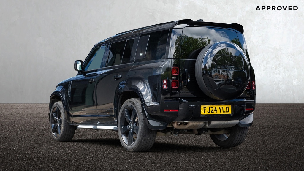 Land Rover Defender 110 3.0 D300 X-dynamic Hse 110 FJ24YLD Black #2