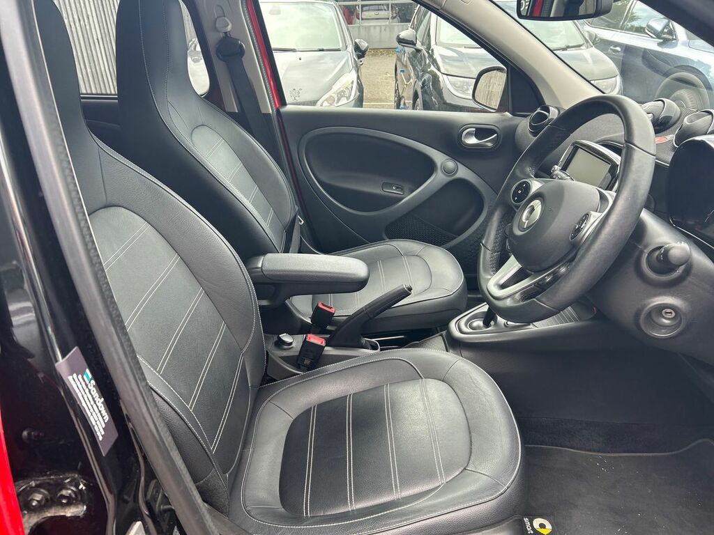 Mercedes-Benz  Glc 300De 4Matic Amg Line 9G-tronic Silver #22
