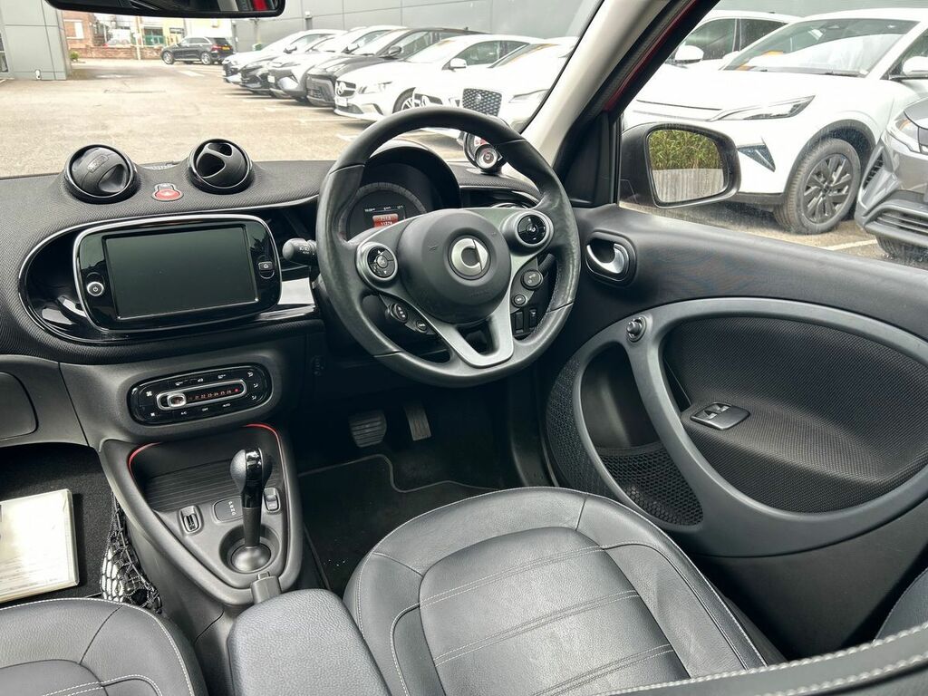 Mercedes-Benz  Glc 300De 4Matic Amg Line 9G-tronic Silver #31