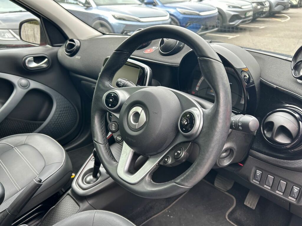 Mercedes-Benz  Glc 300De 4Matic Amg Line 9G-tronic Silver #23