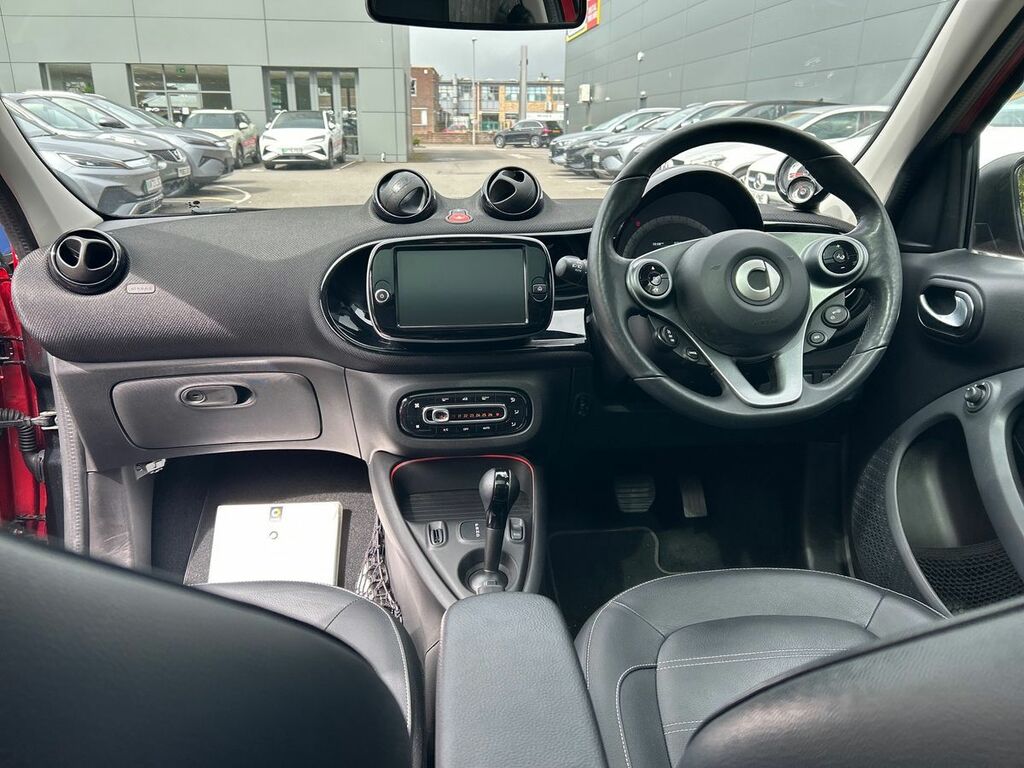 Mercedes-Benz  Glc 300De 4Matic Amg Line 9G-tronic Silver #29