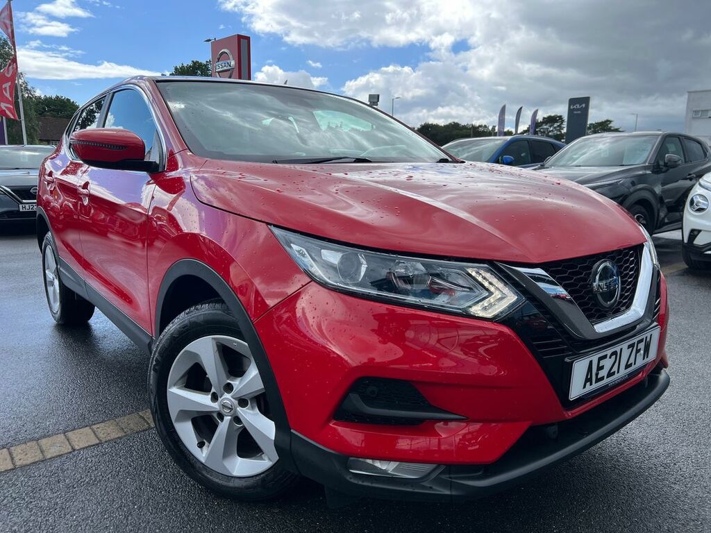 Nissan Qashqai 1.3 Dig-t Acenta Premium AE21ZFW Red #3