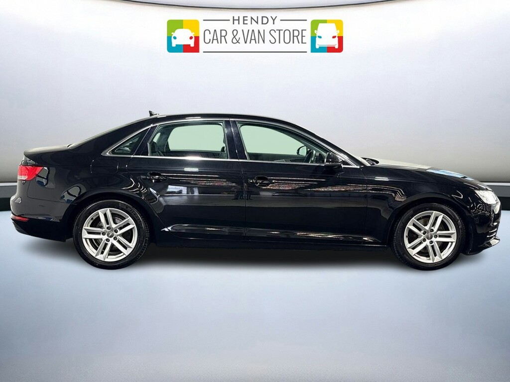 Audi A4 2.0 Tdi Ultra Sport S Tronic Black #2