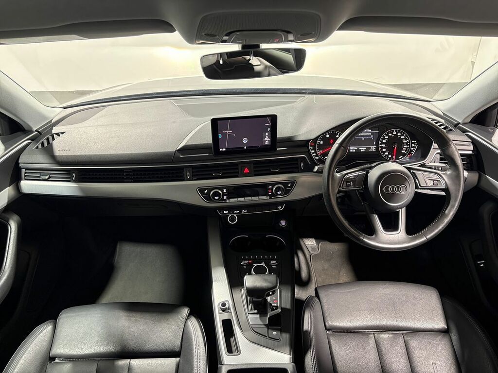 Audi A4 2.0 Tdi Ultra Sport S Tronic Black #3