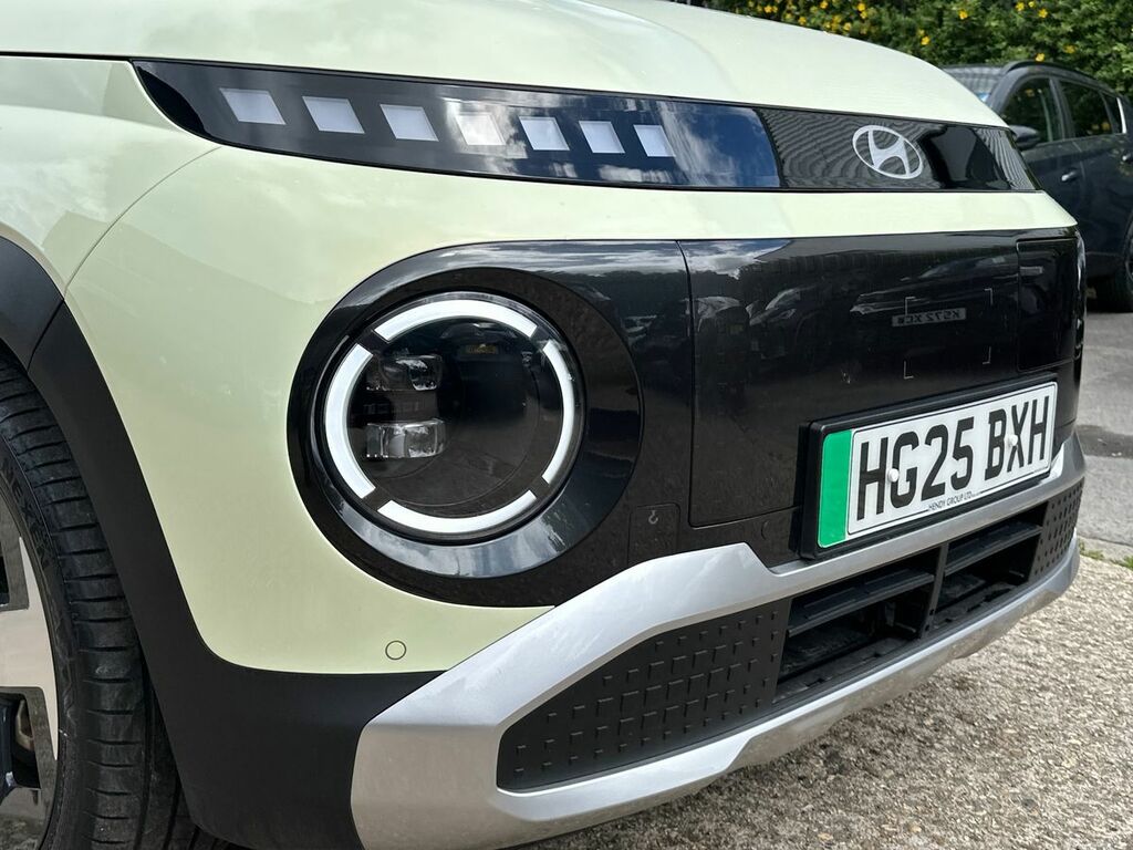Hyundai Inster 85Kw 02 49Kwh HG25BXH White #3