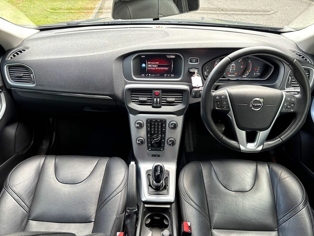 Volvo V40 D3 4 Cyl 150 Inscription Geartronic Blue #3