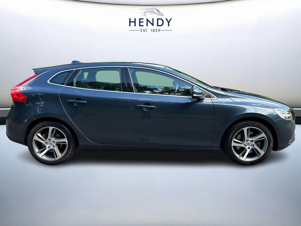 Volvo V40 D3 4 Cyl 150 Inscription Geartronic Blue #2