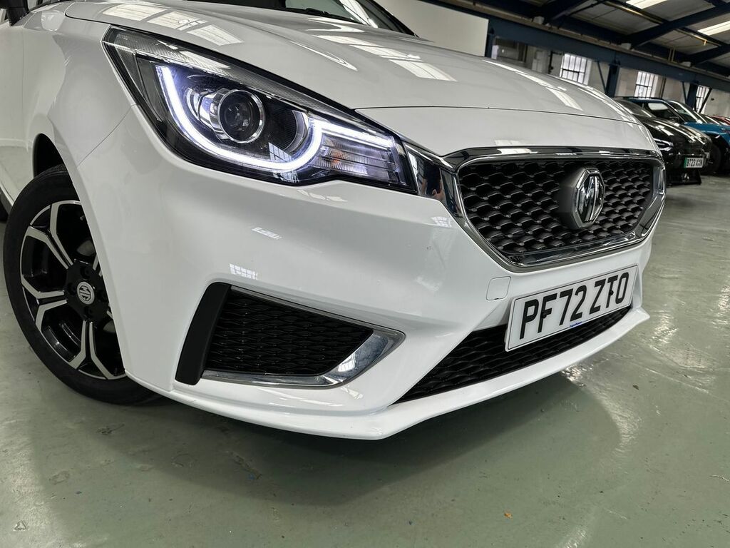 MG MG3 1.5 Vti-tech Exclusive Navigation PF72ZTO White #3
