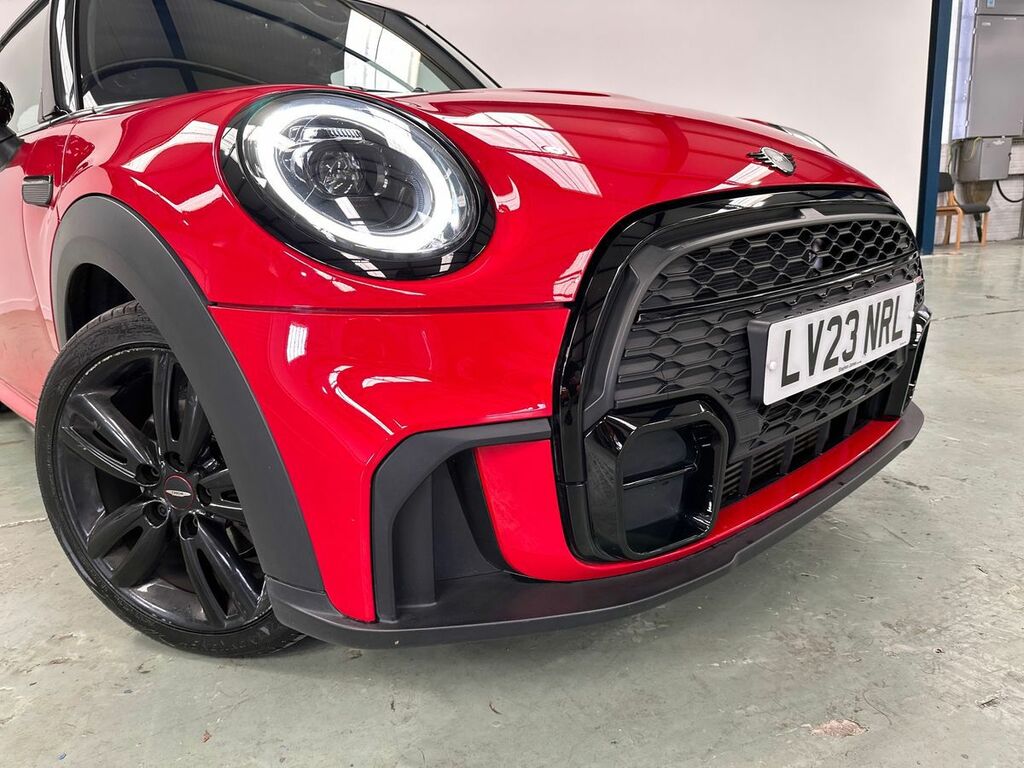 Mini Hatch 3-Door Hatch Cooper Sport LV23NRL Red #3