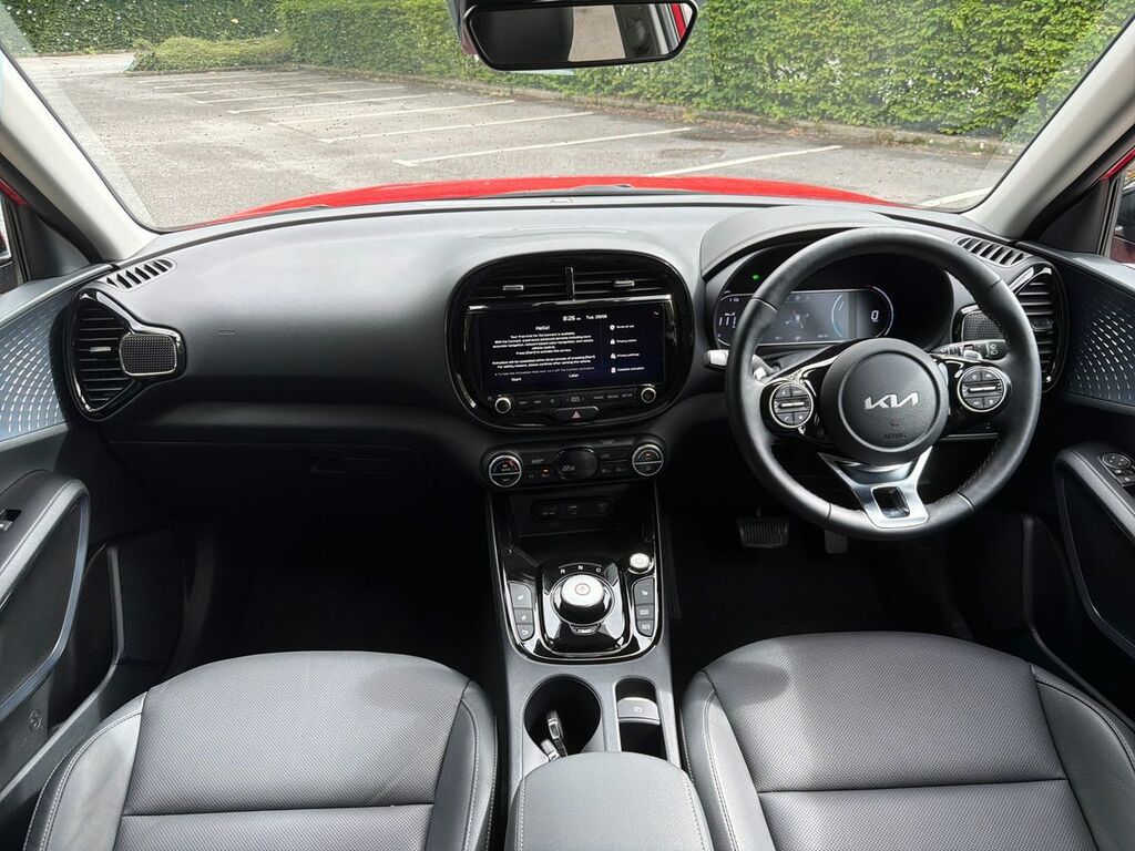 Kia Soul 150Kw Explore 64Kwh Red #3