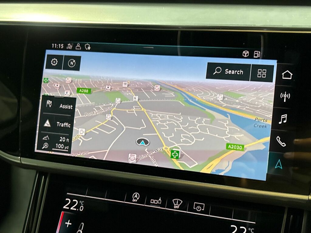 Audi A8 Saloon #37