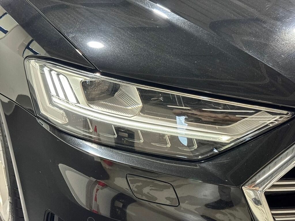Audi A8 Saloon #17