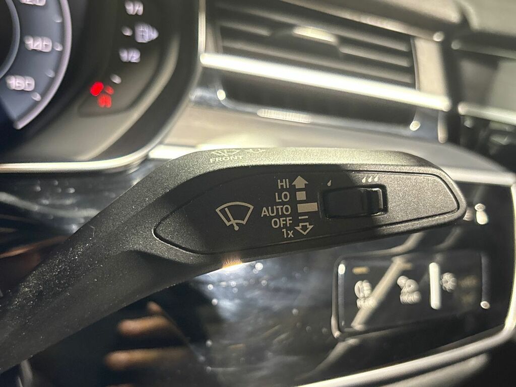 Audi A8 Saloon #42