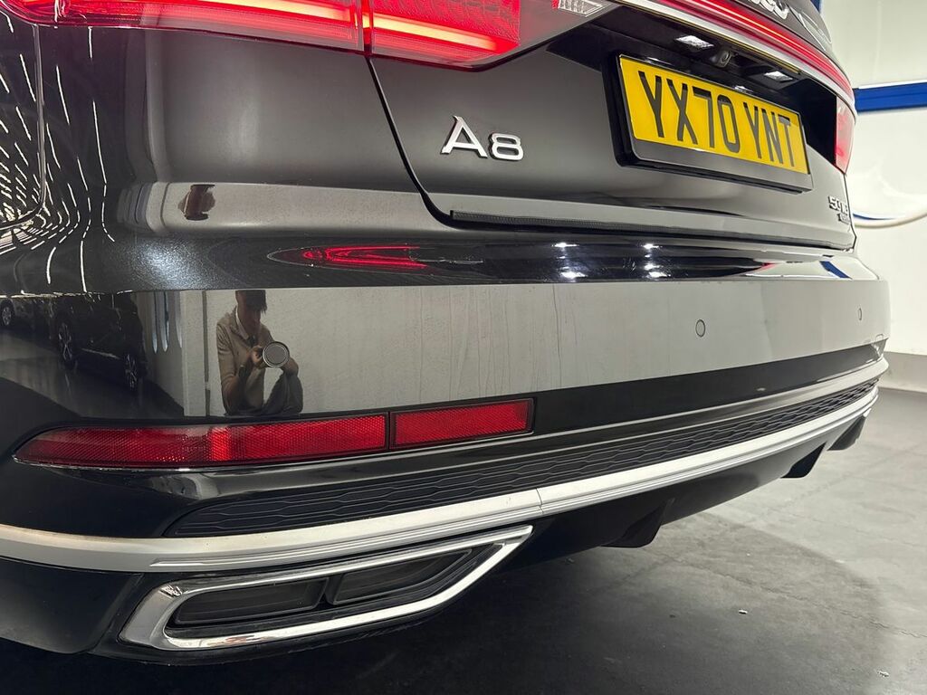 Audi A8 Saloon #18