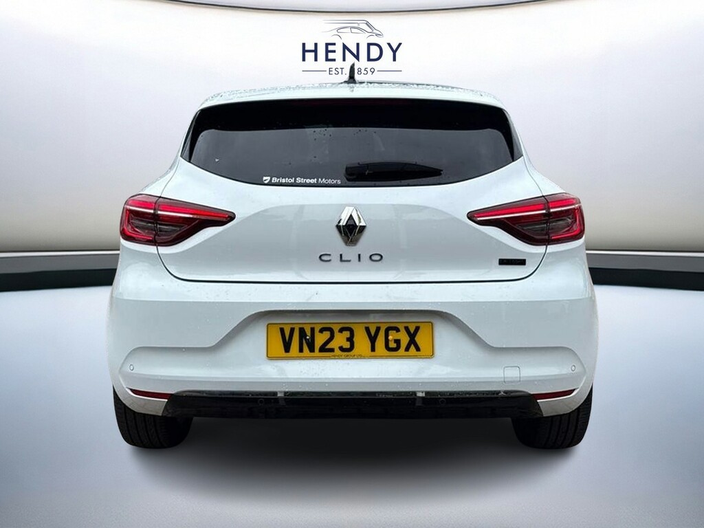 Renault Clio 1.6 E-tech Full Hybrid 145 Techno VN23YGX White #5