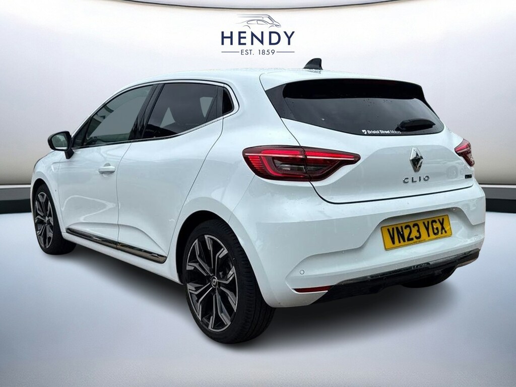 Renault Clio 1.6 E-tech Full Hybrid 145 Techno VN23YGX White #6