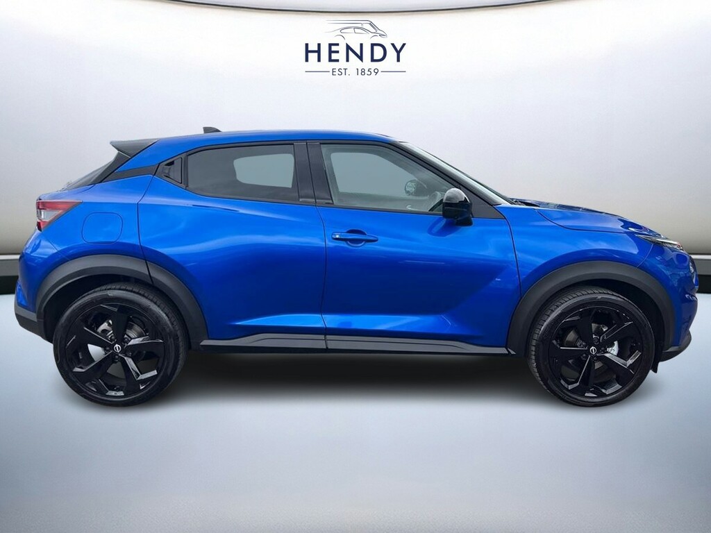 Nissan Juke 1.6 Hybrid Tekna HJ26OAP Blue #2
