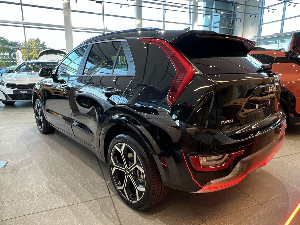 Kia Niro 1.6 Gdi 136 Hybrid Evolve Dct Black #3