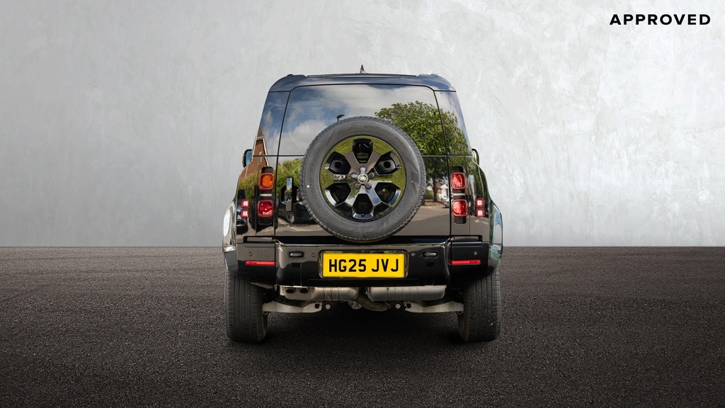 Land Rover Defender 110 3.0 D350 X-dynamic Se 110 HG25JVJ Black #6