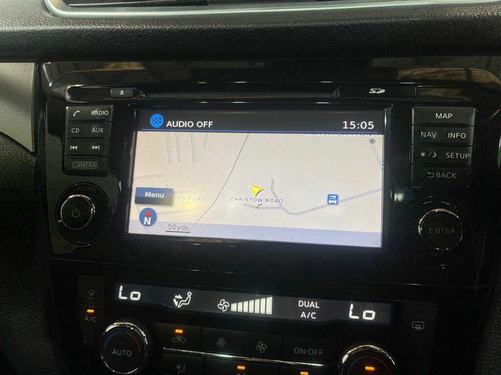 Nissan Qashqai 1.2 Dig-t N-connecta Xtronic WA67VCT White #4