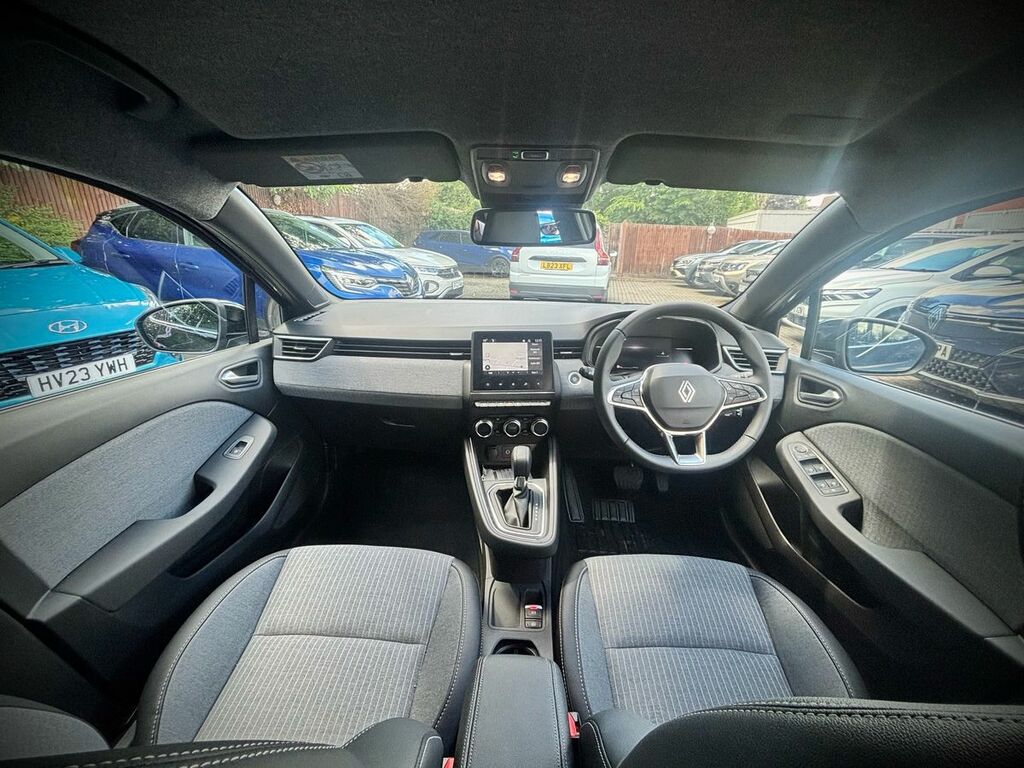 Renault Clio 1.6 E-tech Full Hybrid 145 Techno Black #3