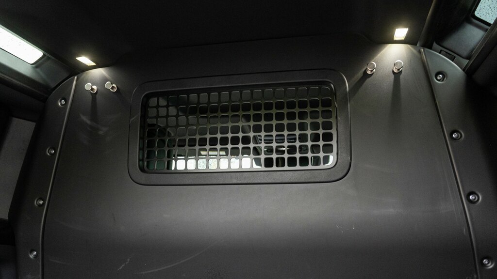Land Rover Defender 90 X-dynamic Hse Grey #18