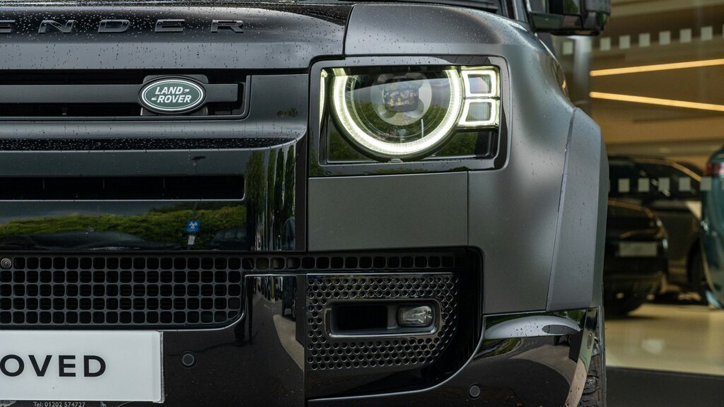 Land Rover Defender 90 X-dynamic Hse Grey #41
