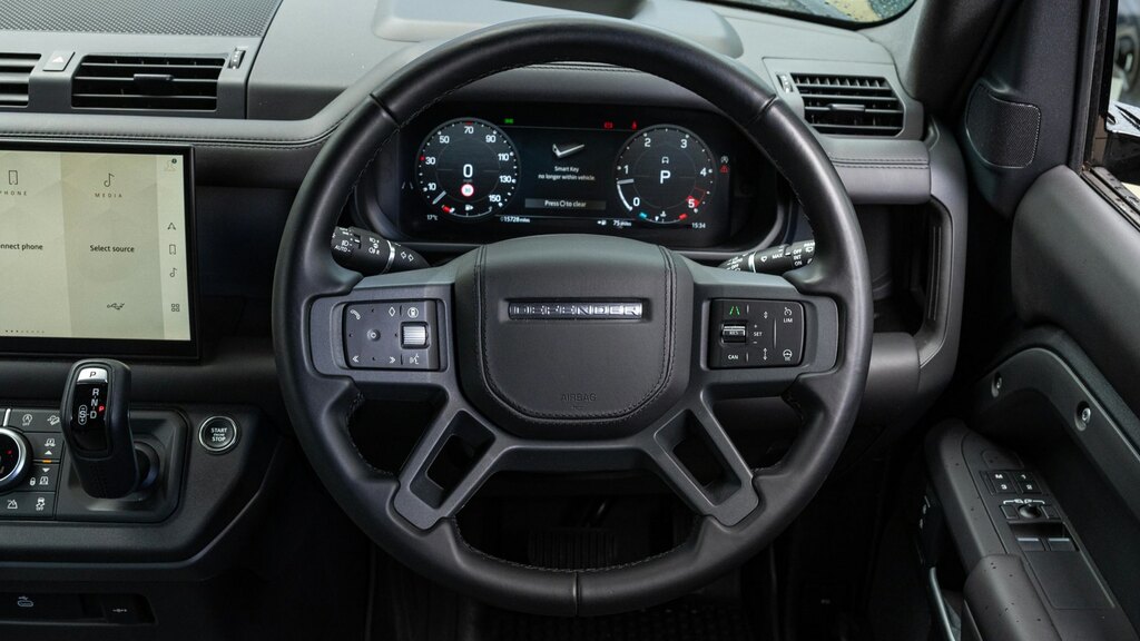 Land Rover Defender 90 X-dynamic Hse Grey #15